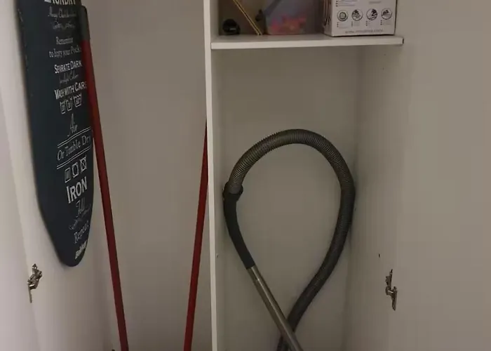 Agreable Maisonnette アパート